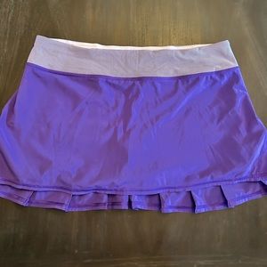 Lululemon Mid-Rise Skirt - Size 10R - Purple